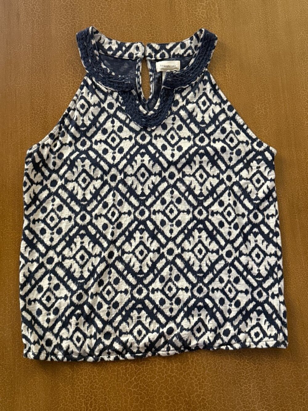 Beanstones Blue and White Geometric Tank Top - Size Large